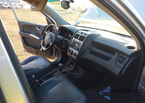 2006 Kia Sportage Ex V6/Lx V6 from USA, damaged, VIN KNDJE723567201348